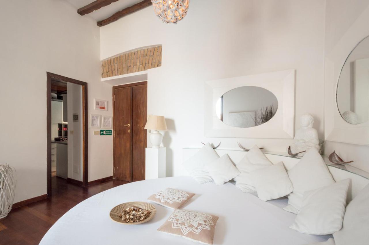 Ghetto Campo Dei Fiori Luxury White Rooms 로마 외부 사진